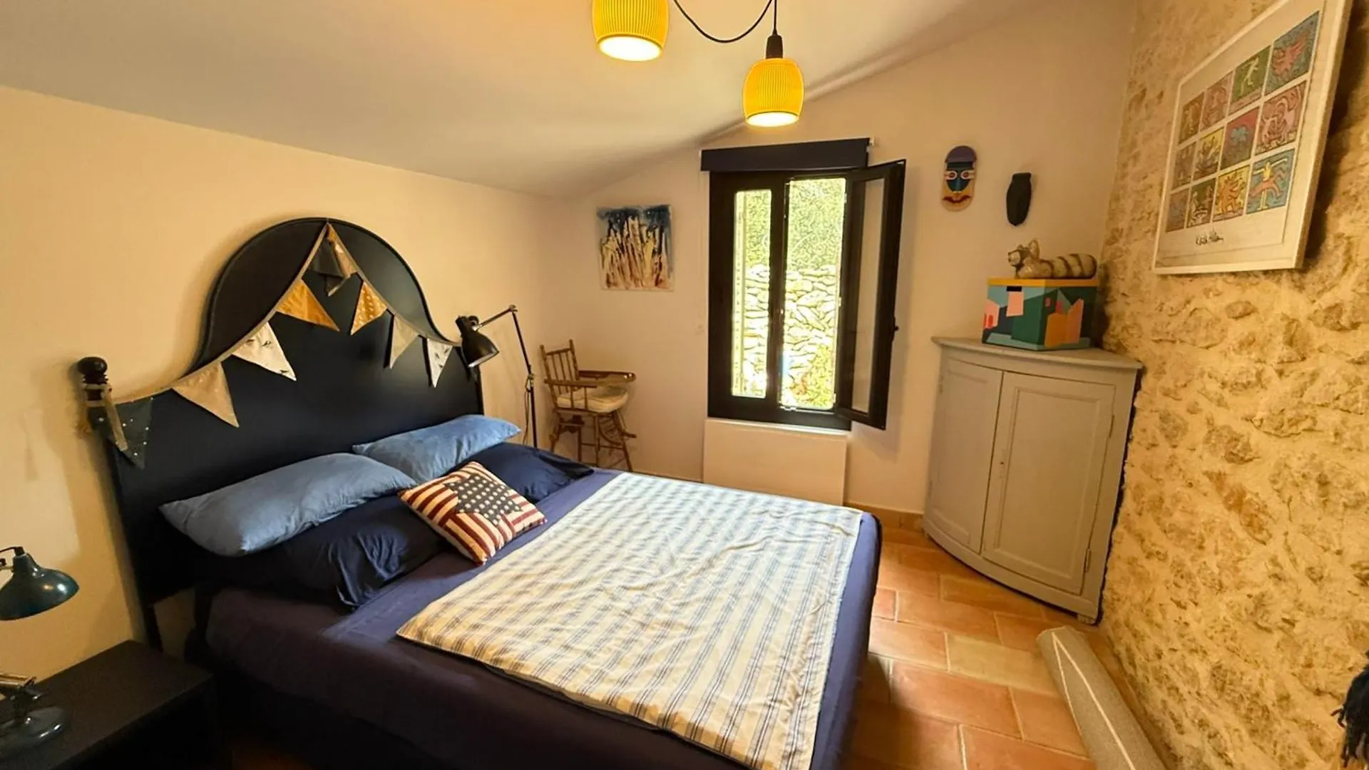 Beautiful Provencal Villa With Pool And Jacuzzi Lacoste  France