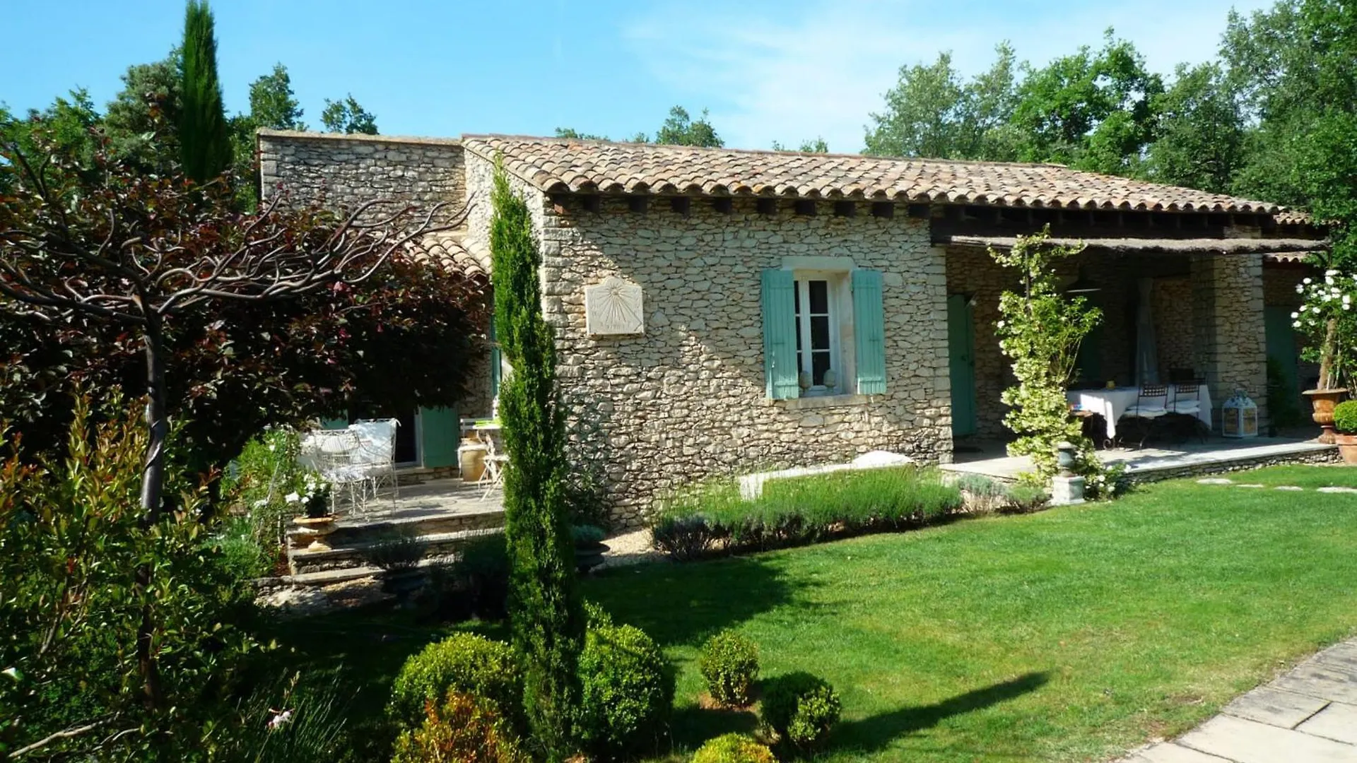 Beautiful Provencal Villa With Pool And Jacuzzi Lacoste